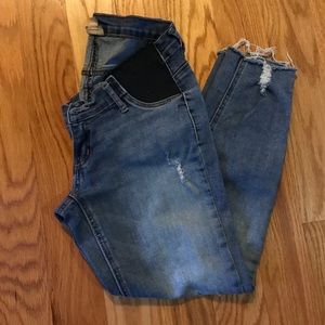 Maternity jean capris